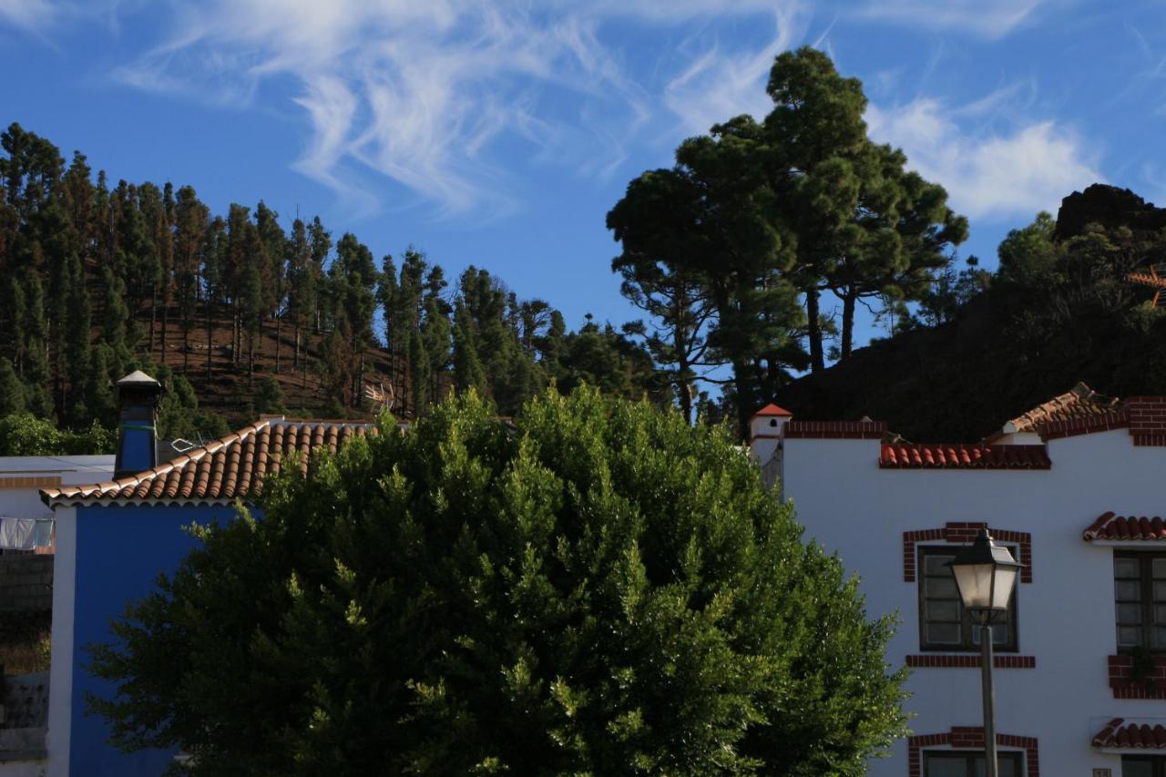 La Palma Hostel By Pension Central ฟูเอนกาลิเอนเต เด ลา ปาลมา ภายนอก รูปภาพ